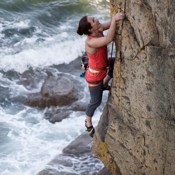 industry_climbalina_01